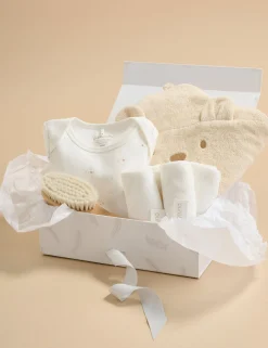 The Bath & Bed Gift Set